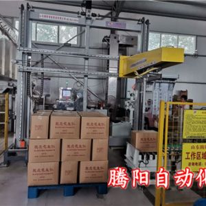 全自動(dòng)碼垛機(jī)成為替代人工操作碼垛的設(shè)備